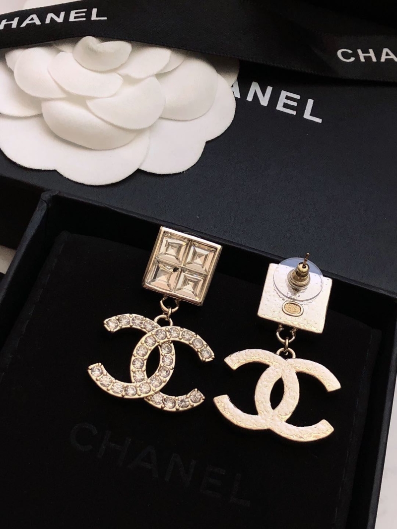 Ch**el earrings